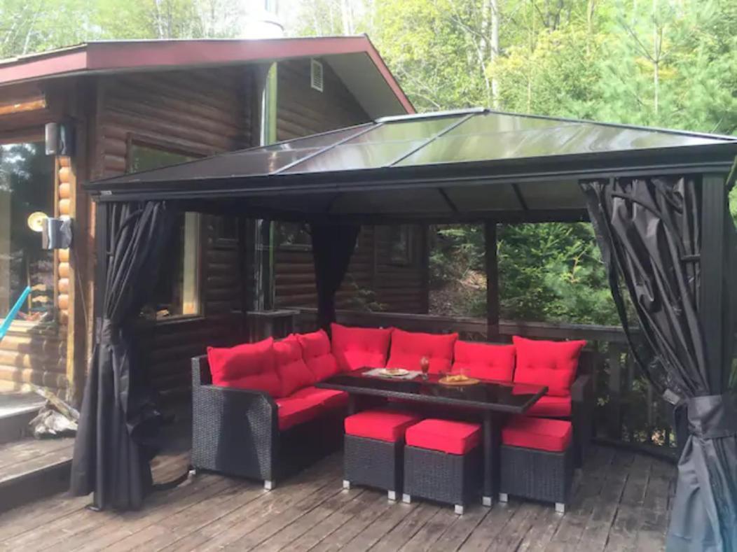 Chalet "Ici Et Maintenant, Sur Le Lac" Sainte-Marguerite-du-Lac-Masson 외부 사진